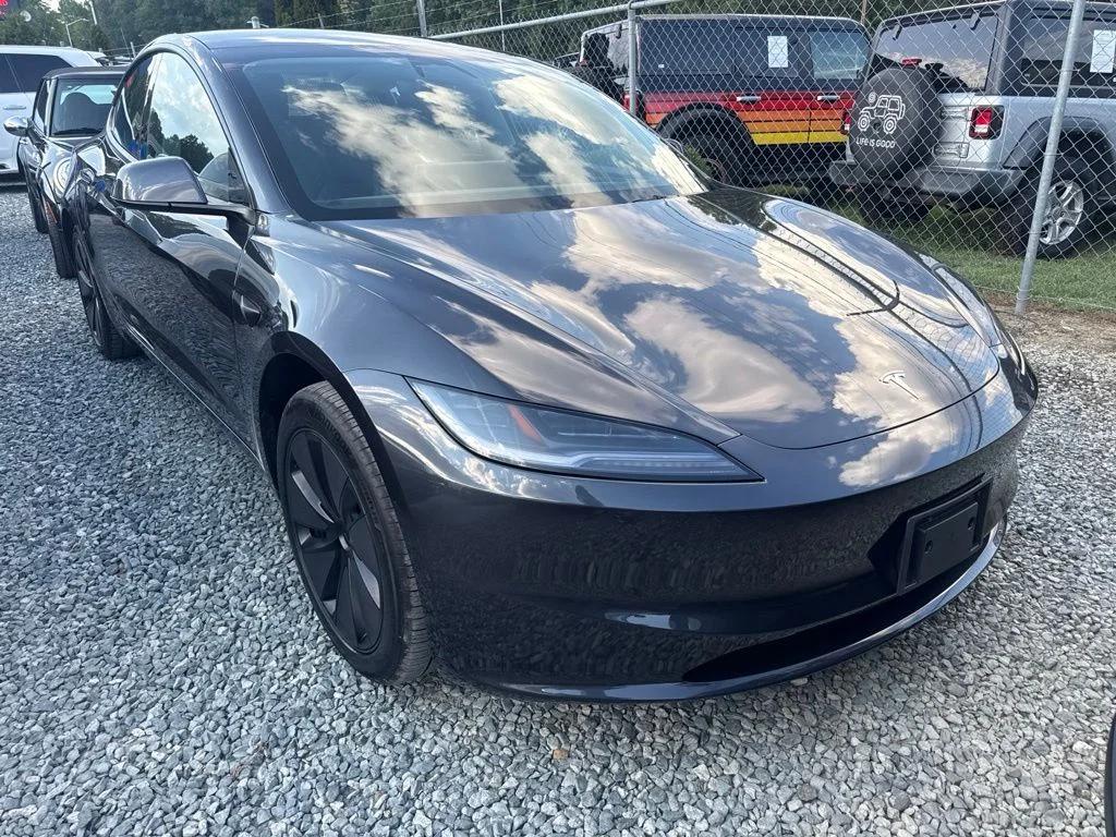 tesla model 3 2025 5YJ3E1EA0SF976693 image tesla model 3 2025 5YJ3E1EA0SF976693 image